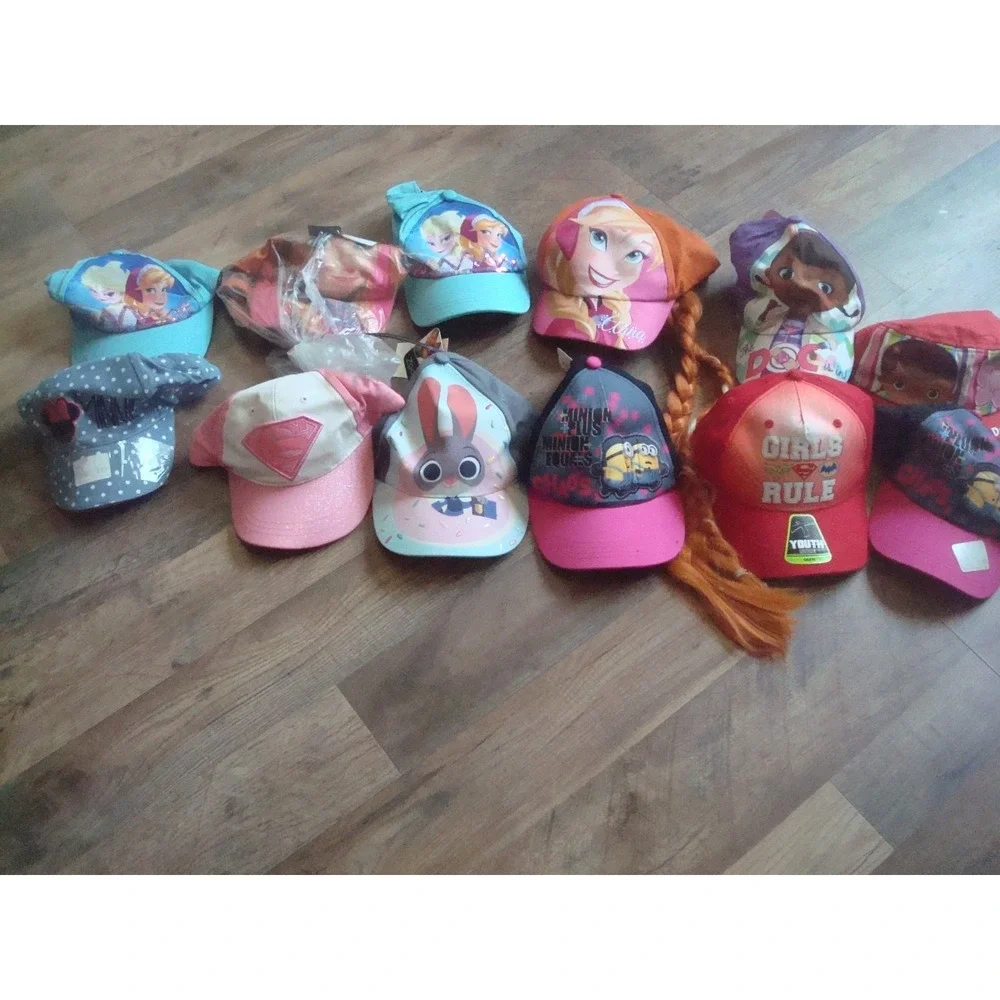 12HATS girls kids disney dc marvel   WHOLESALE LOT HATS 00S Y2K VINTAGE‎